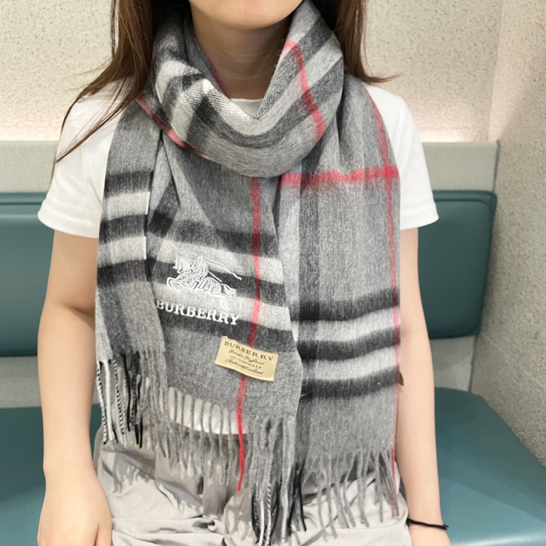 2025秋冬muffler バーバリー マフラー 防寒 大判 ストール