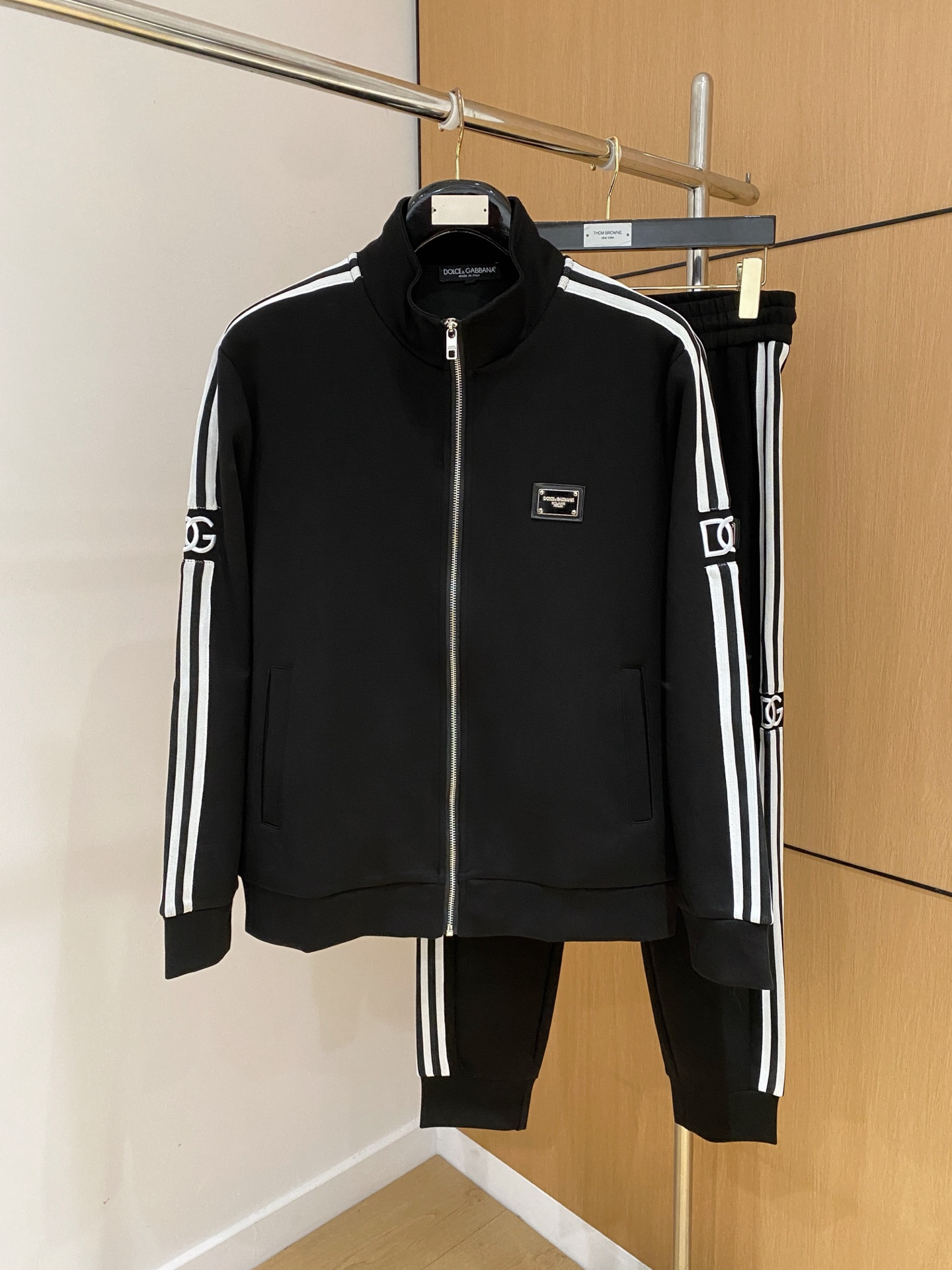 秋冬服 人気商品入荷 ドルチェ&ガッバーナ 上下服 セットアップ? メンズ