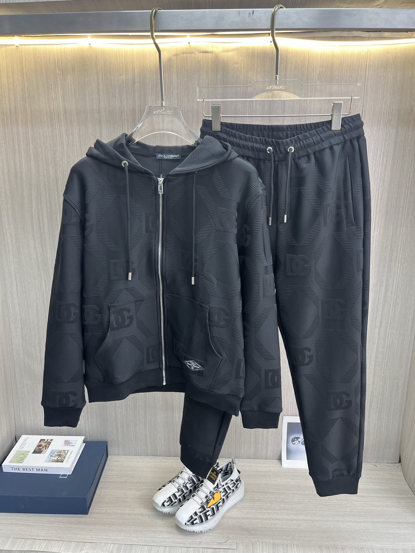 秋冬服 人気商品入荷 ドルチェ&ガッバーナ スウェット セットアップ?  メンズ