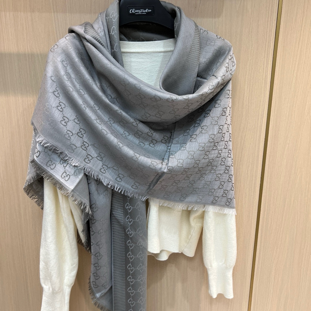 2025秋冬muffler グッチ マフラー 防寒 大判 ストール