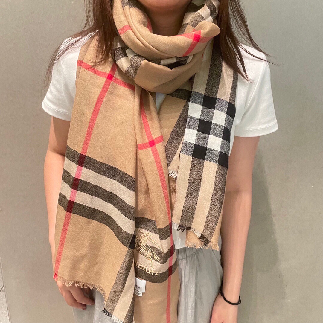 2025秋冬muffler バーバリー マフラー 防寒 大判 ストール
