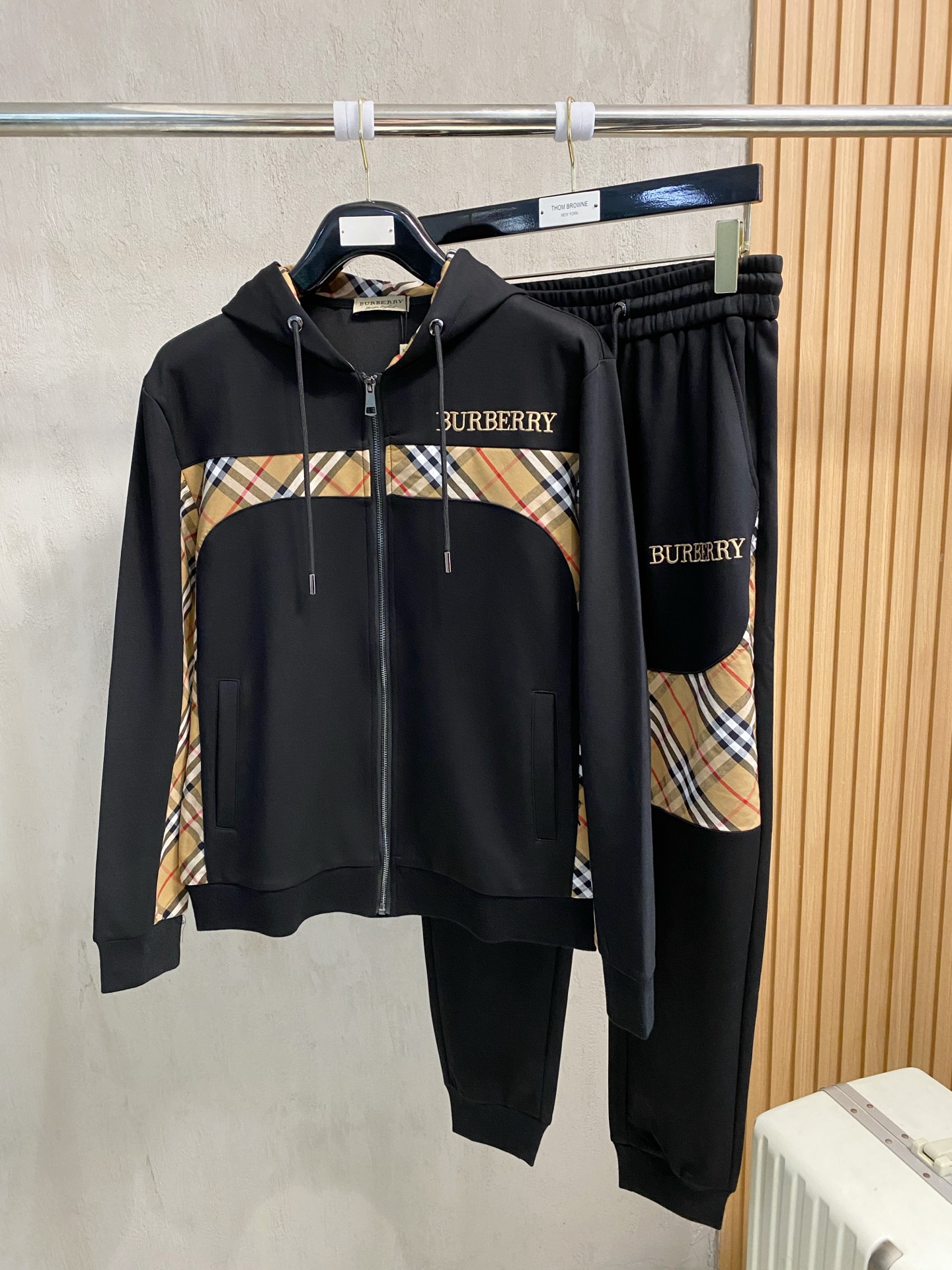 気ランキング第1位 クリスチャンディオール 上下服 セットアップ メンズ