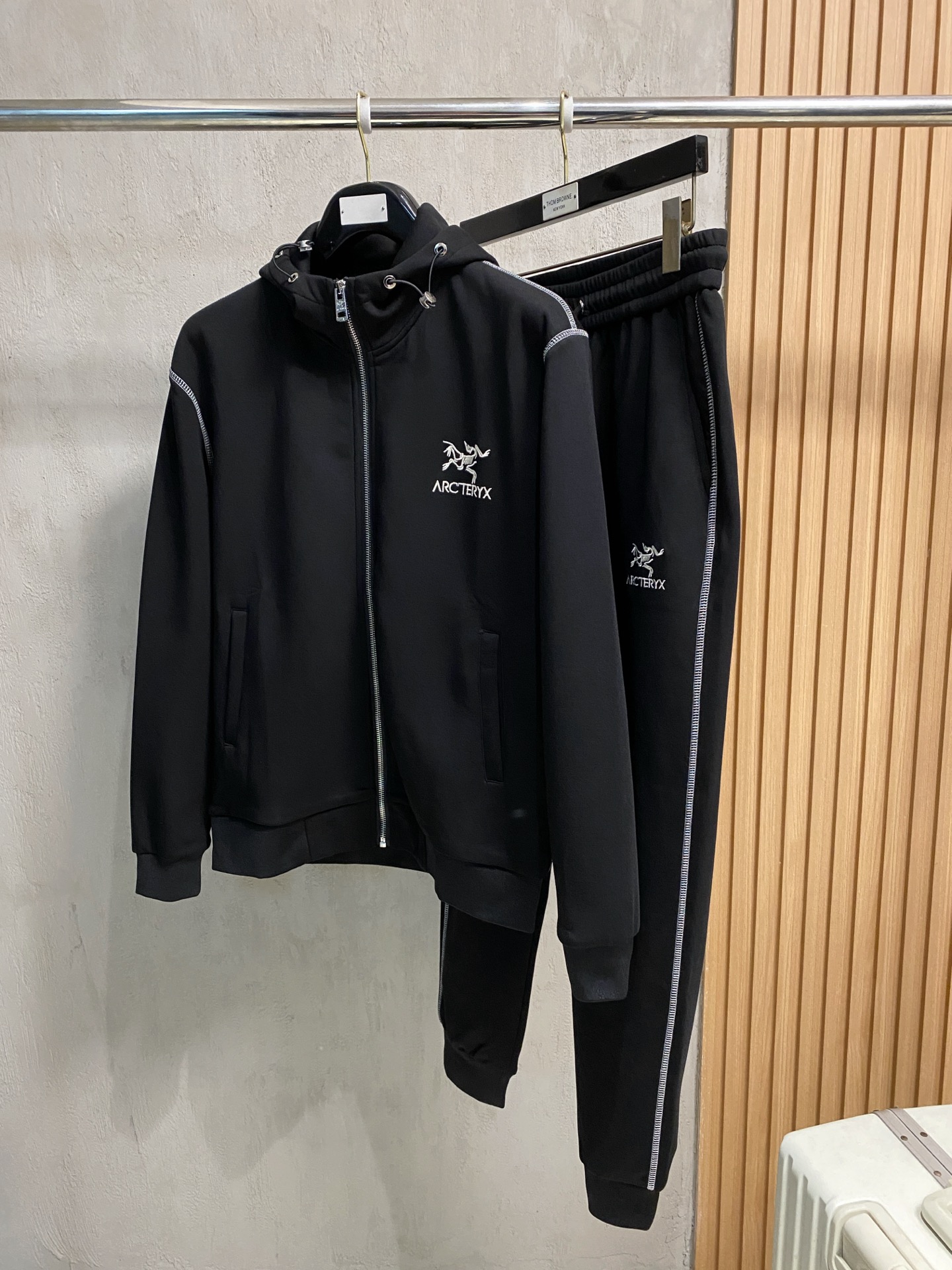 秋冬服 人気商品入荷 アークテリクス 上下服 セットアップ? メンズ