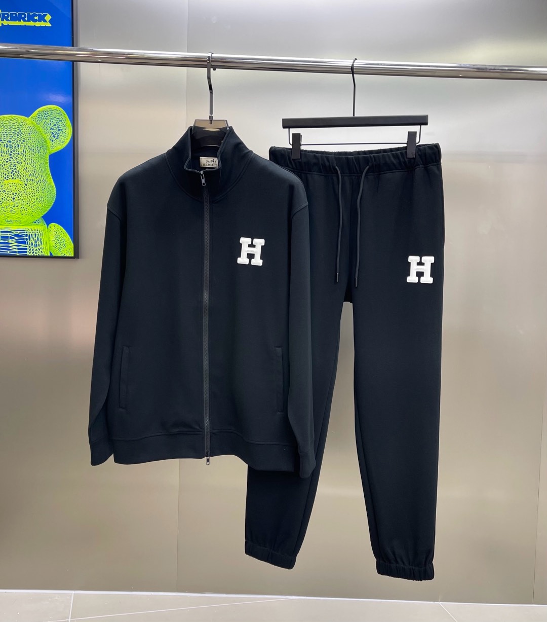 秋冬服 人気商品入荷 エルメス 上下服 セットアップ? 男女兼着