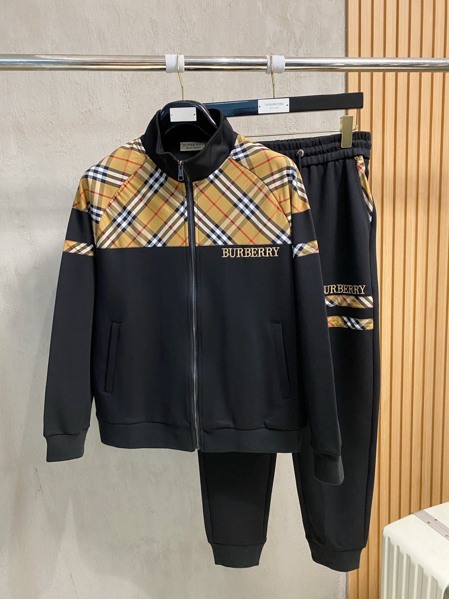 秋冬服 人気商品入荷 クリスチャンディオール アウター セットアップ?  メンズ