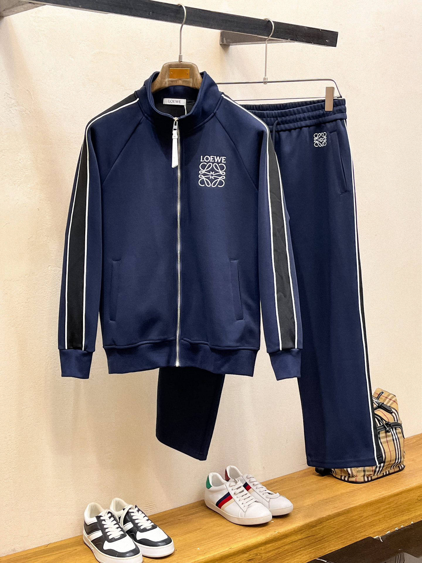 25SS秋冬服 人気商品入荷 ロエベ 上下服 セットアップ  メンズ