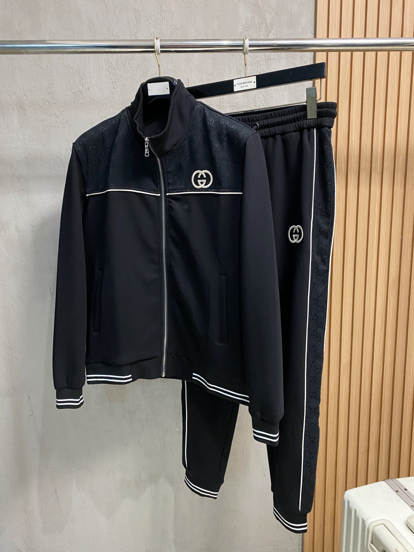 25秋冬服 人気商品入荷 グッチ スウェット セットアップ  メンズ