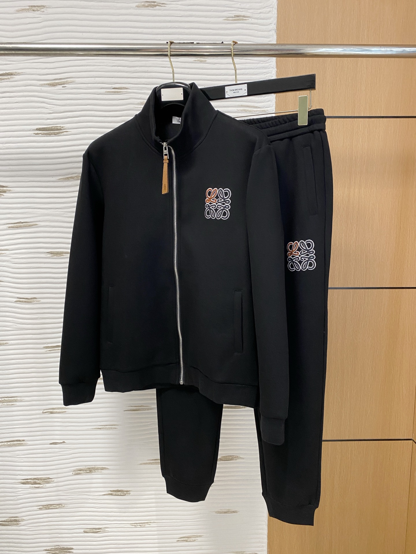 秋冬服 人気商品入荷 ロエベ 上下服 セットアップ? スウェット