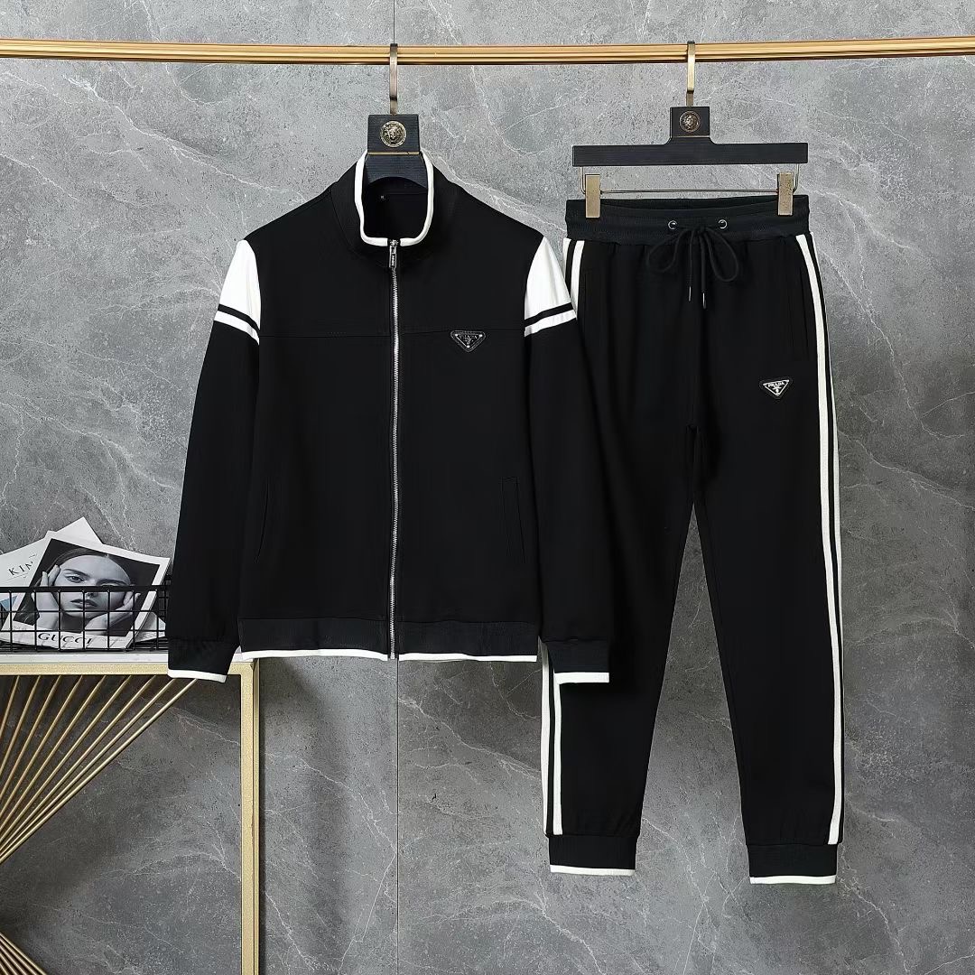 秋冬服 人気商品入荷 プラダ 上下服 防寒 セット  メンズ