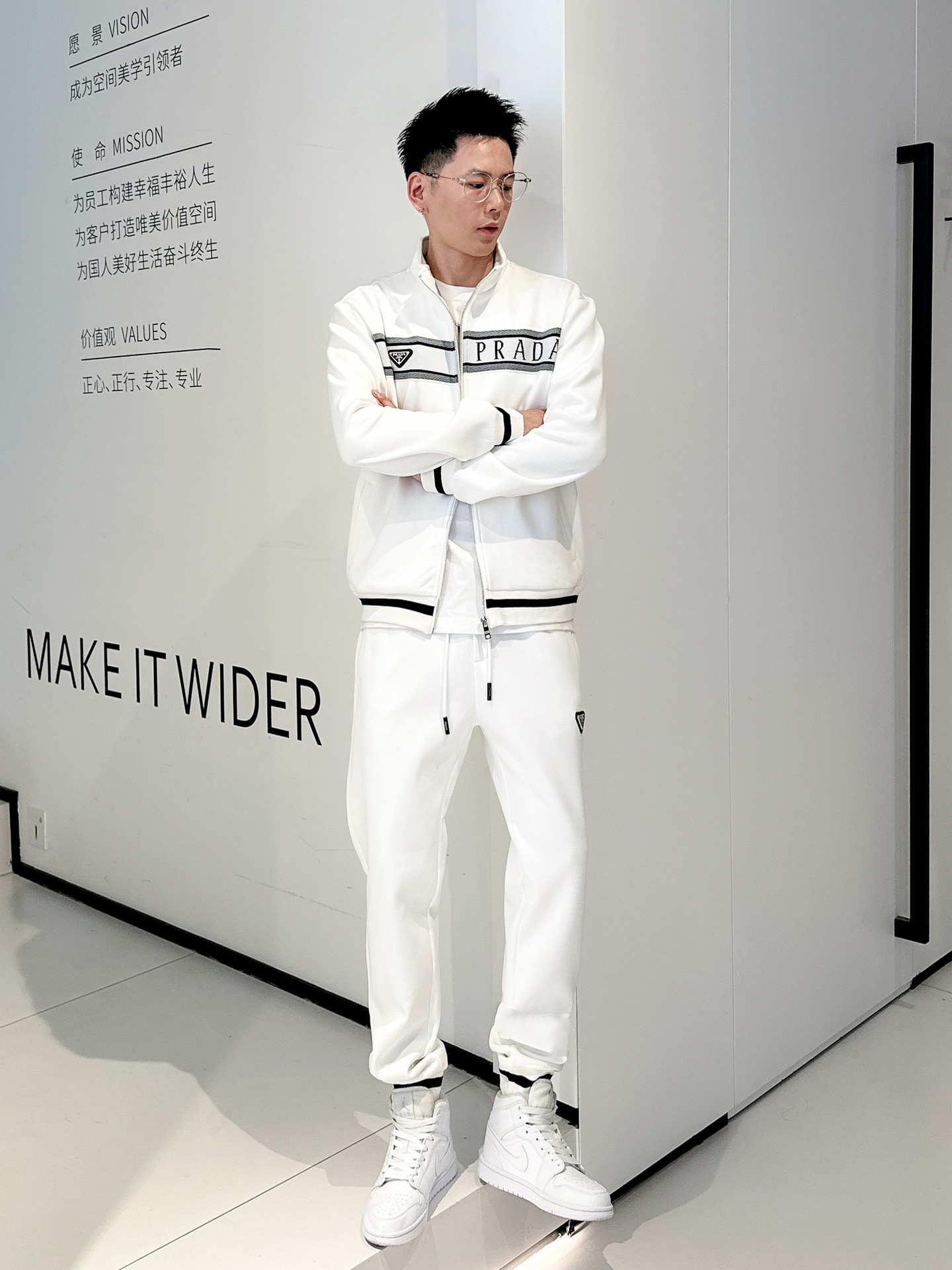 秋冬服 人気ランキング プラダ 上下服 セットアップ メンズ
