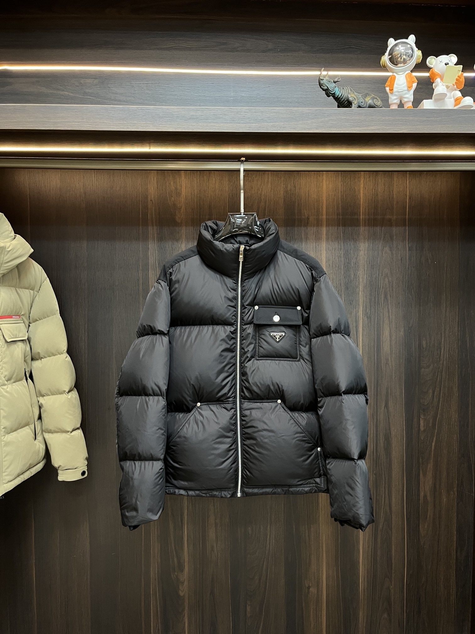 売れ筋商品 服 プラダ 綿入りジャケット アウター  メンズ