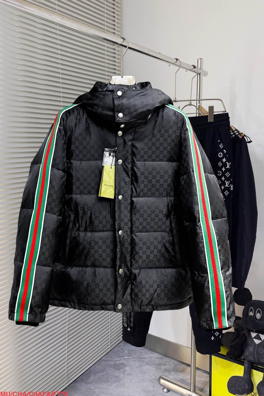 25SS秋冬暖か服 グッチ ダウンジャケット アウター 男女兼着