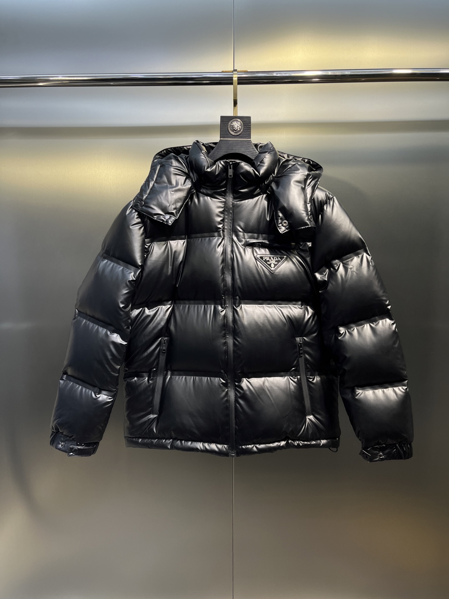 25ss秋冬暖か服 プラダ ダウンジャケット 綿入りジャケット