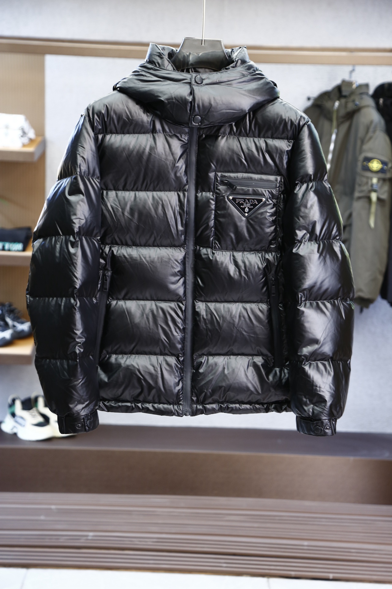秋冬暖か服 プラダ 綿入りジャケット アウター 男女兼着