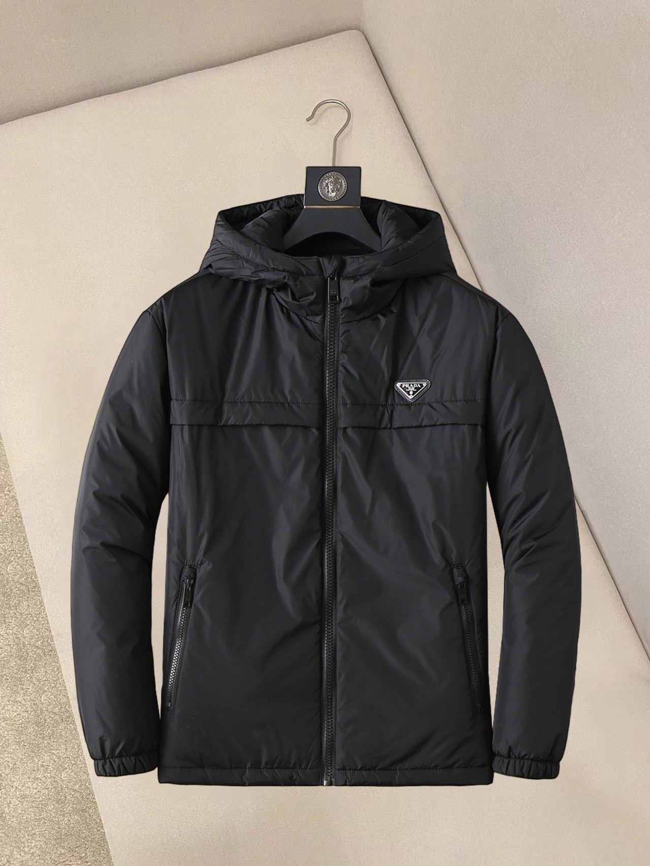 25ss秋冬暖か服 プラダ ダウンジャケットアウター 男女兼着