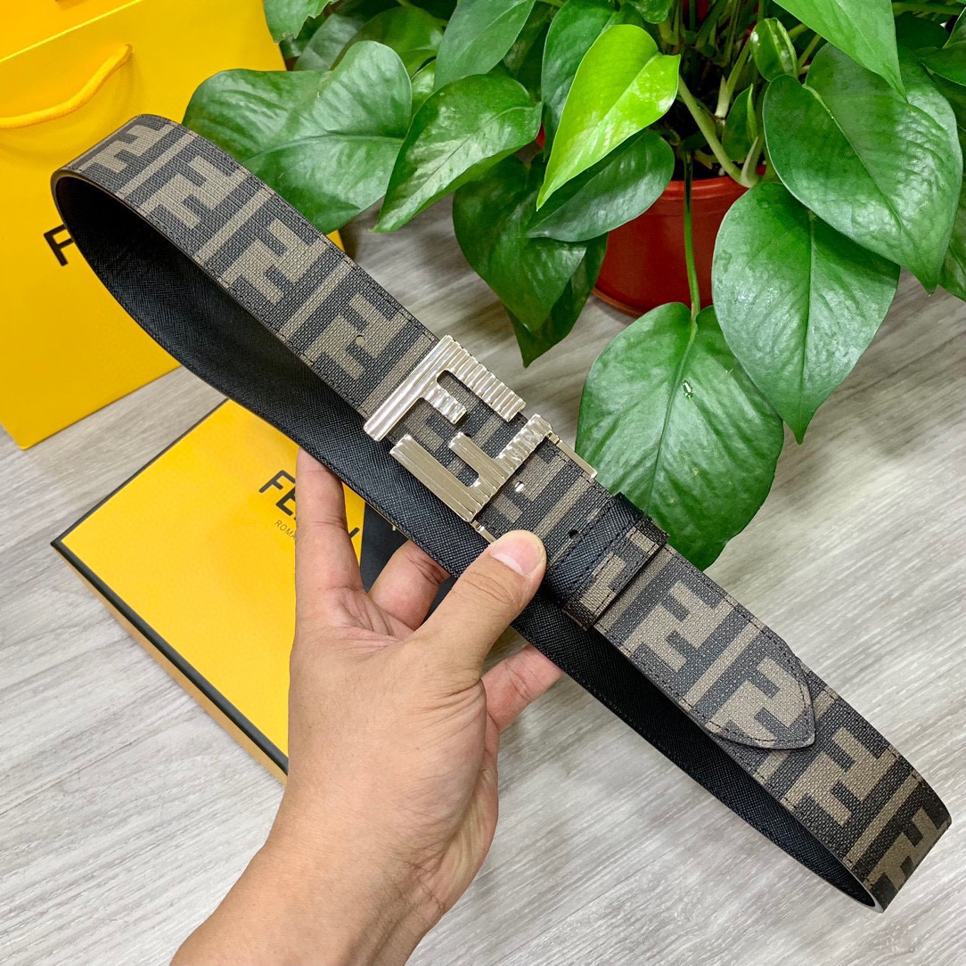フェンディ 2025新品値下受付 ベルト サンチュール 2508J155+