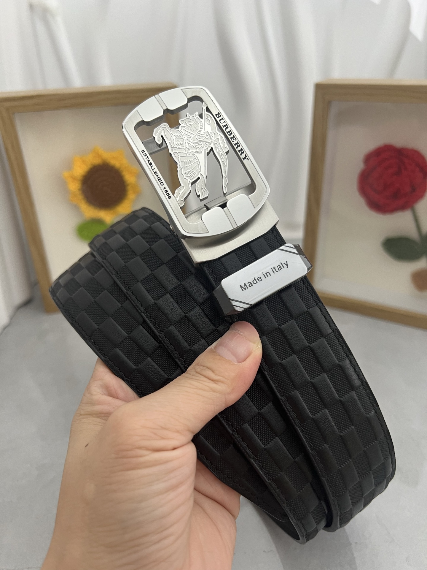 バーバリー 2025新品値下受付 ベルト サンチュール 2508J160+