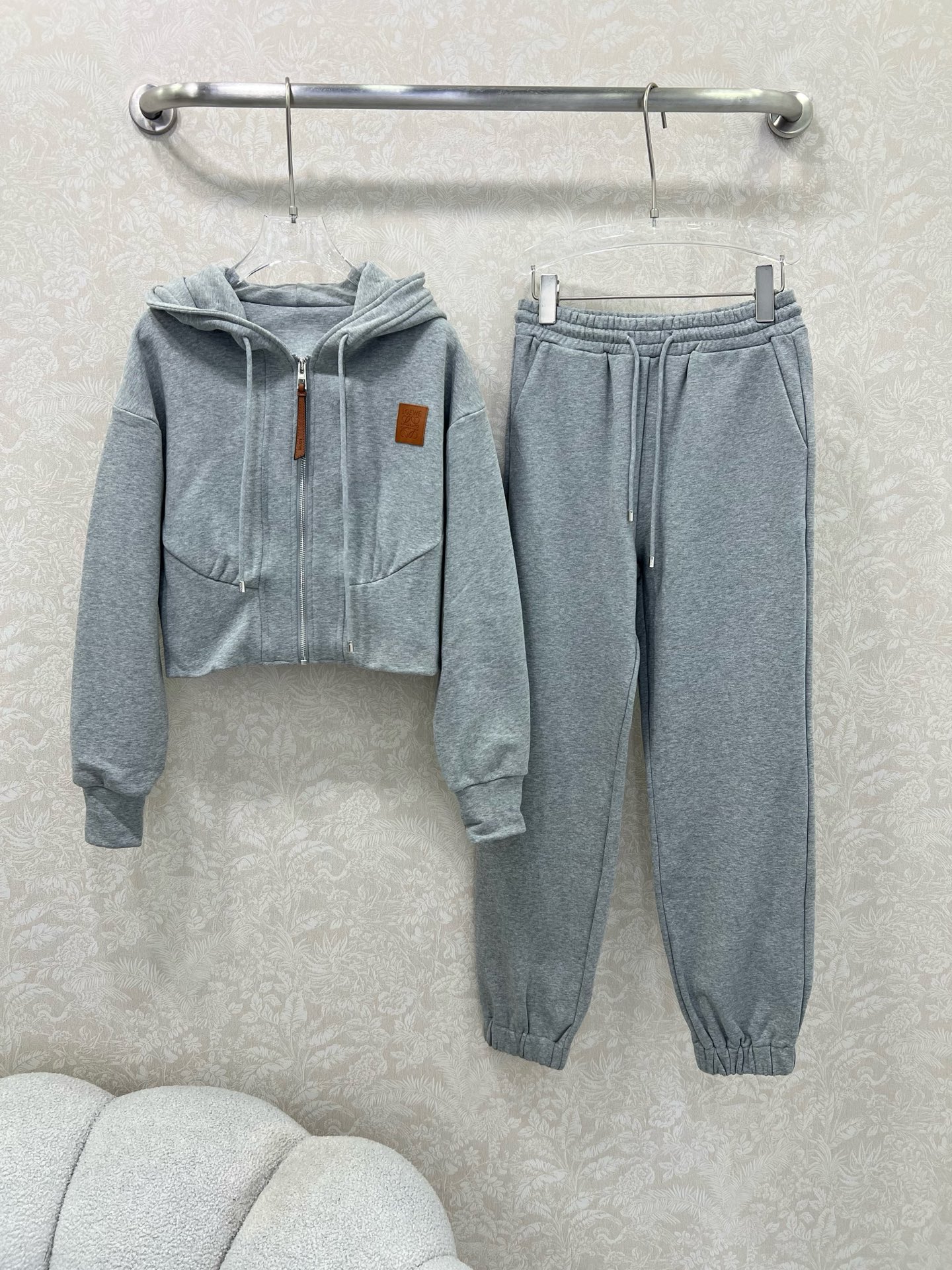 2025秋冬新品 女性ロエベ 上下服 セットアップ 2510