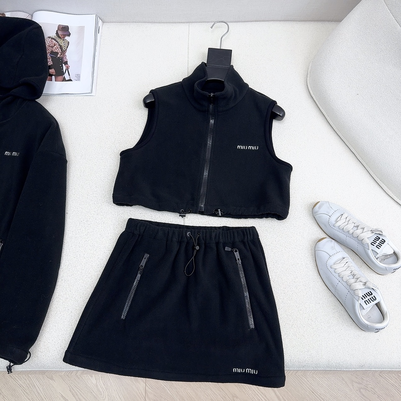 秋冬新品 女性ミュウミュウ セットアップ