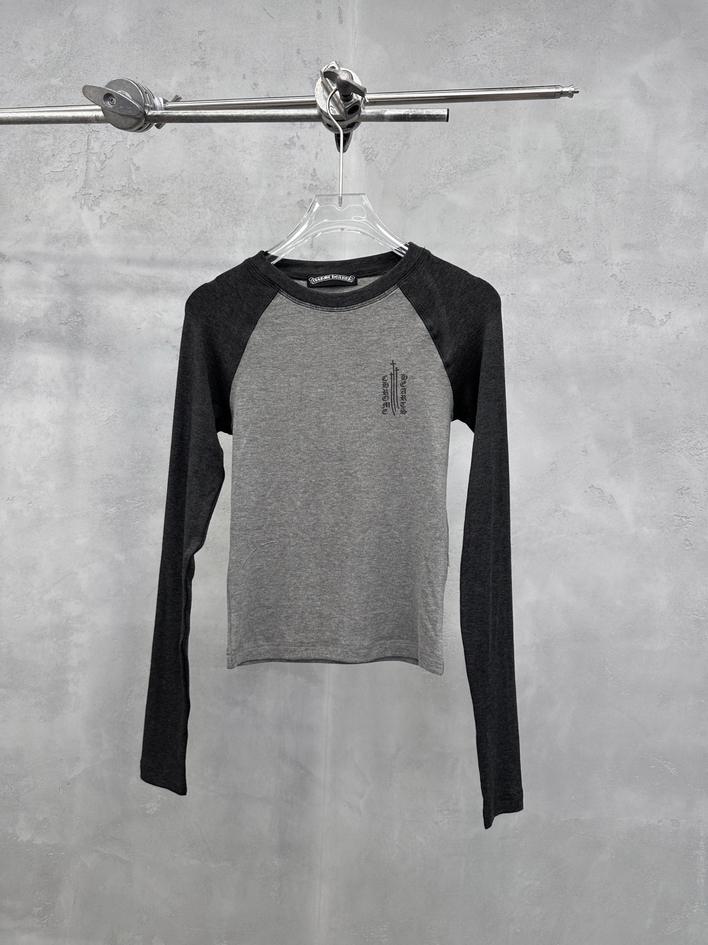 人気商品 女性クロムハーツ 長袖Tシャツ トップス