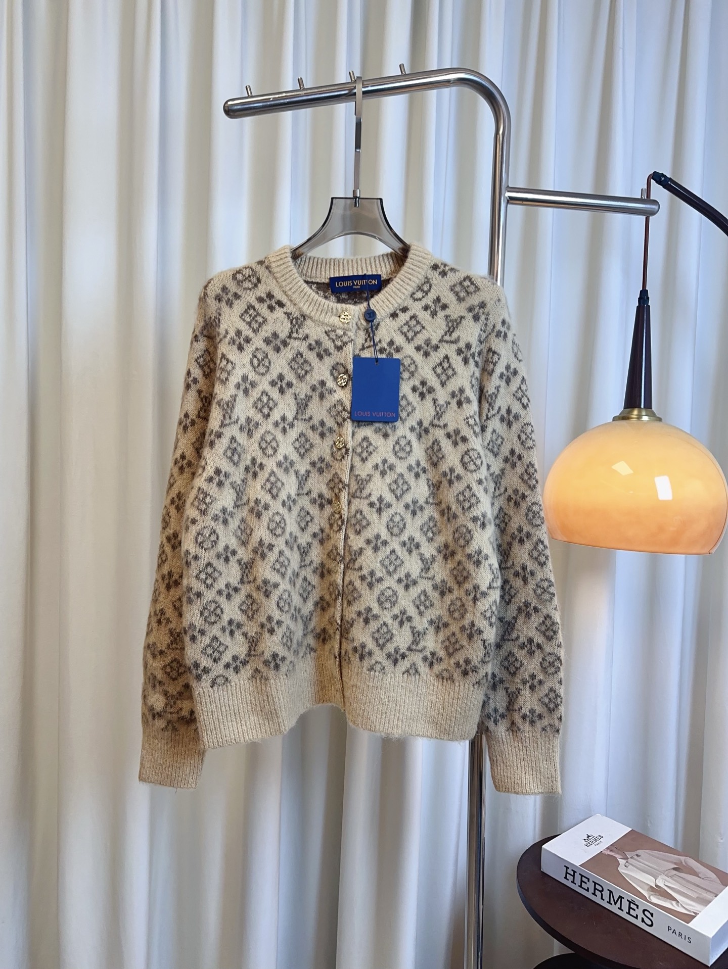 秋冬新品 女性ルイヴィトン メリハリ トップス