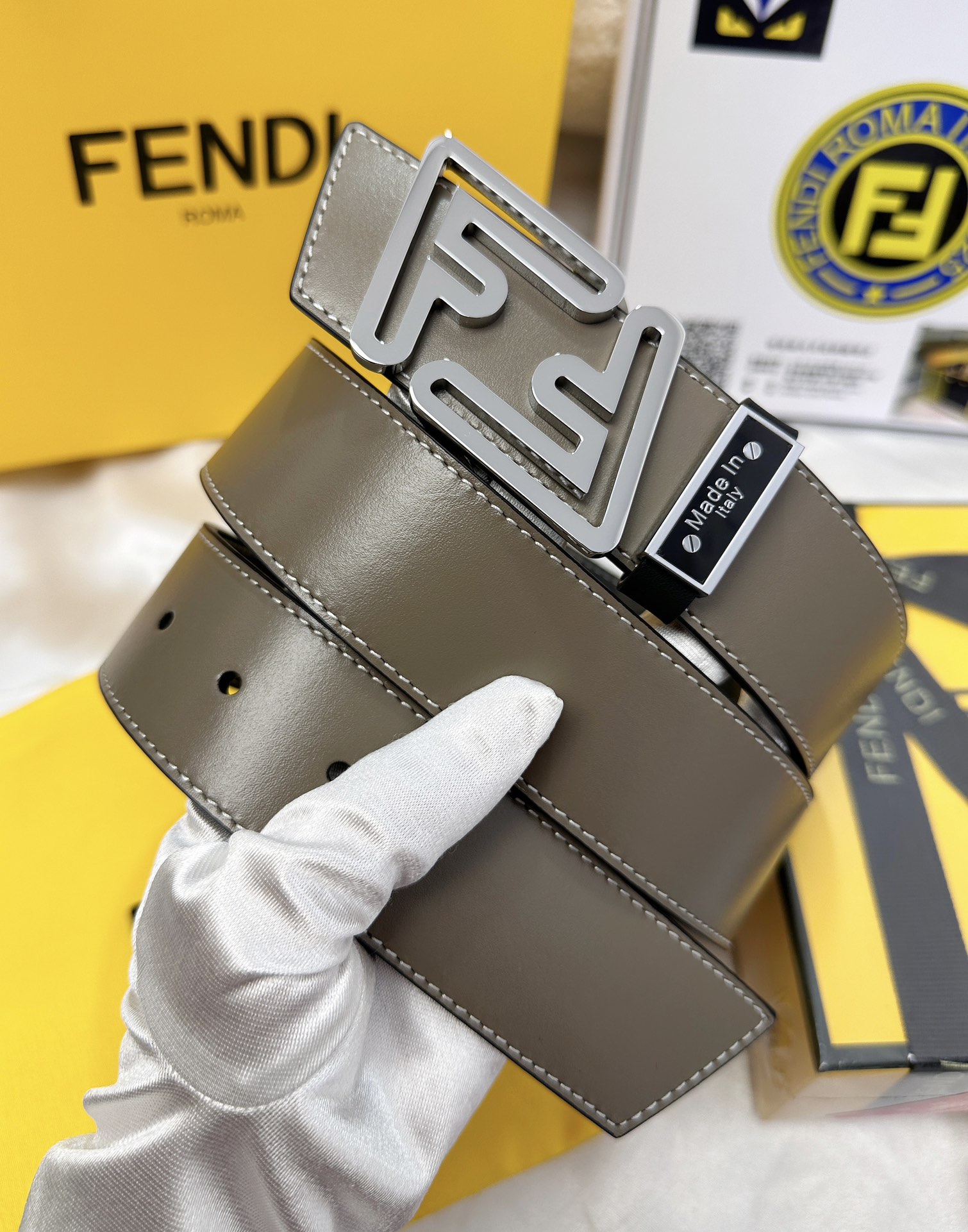フェンディ 2025新品値下受付 ベルト サンチュール 2508J160+