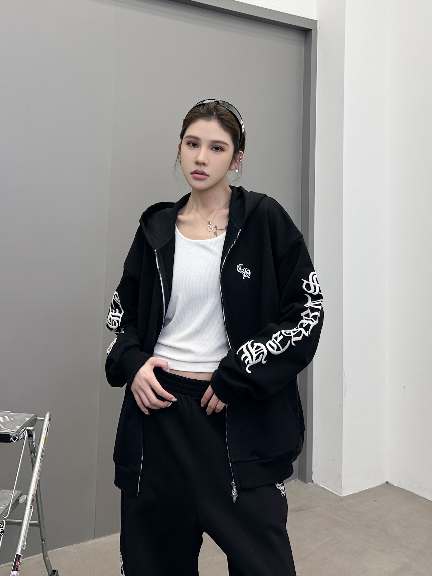 人気商品 女性クロムハーツ カーディガン
