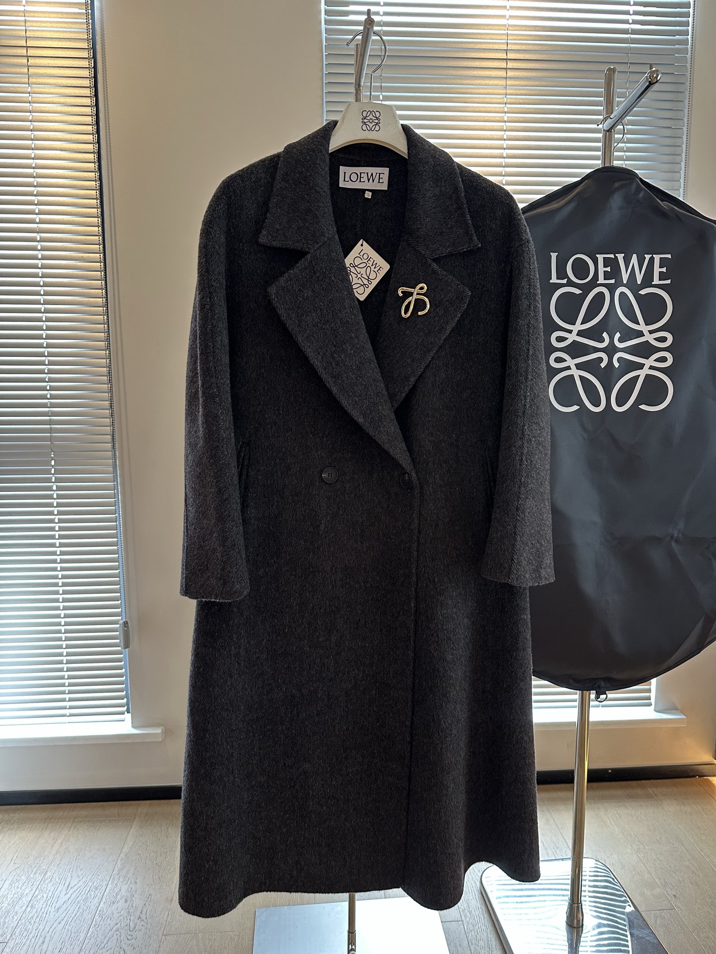 2025秋冬新品 女性ロエベ カシミアコート