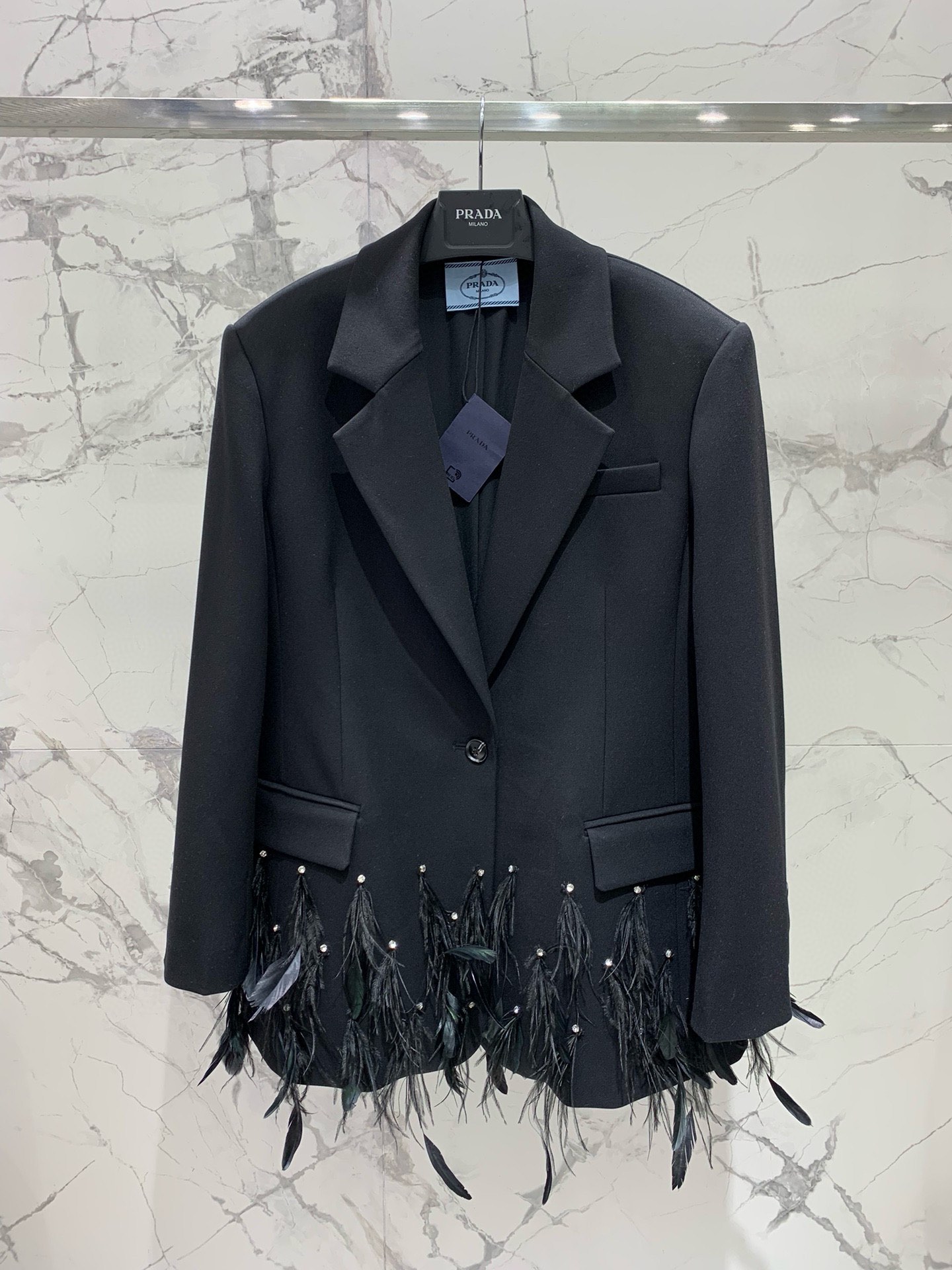 秋冬新品 女性プラダ トップス/アウター