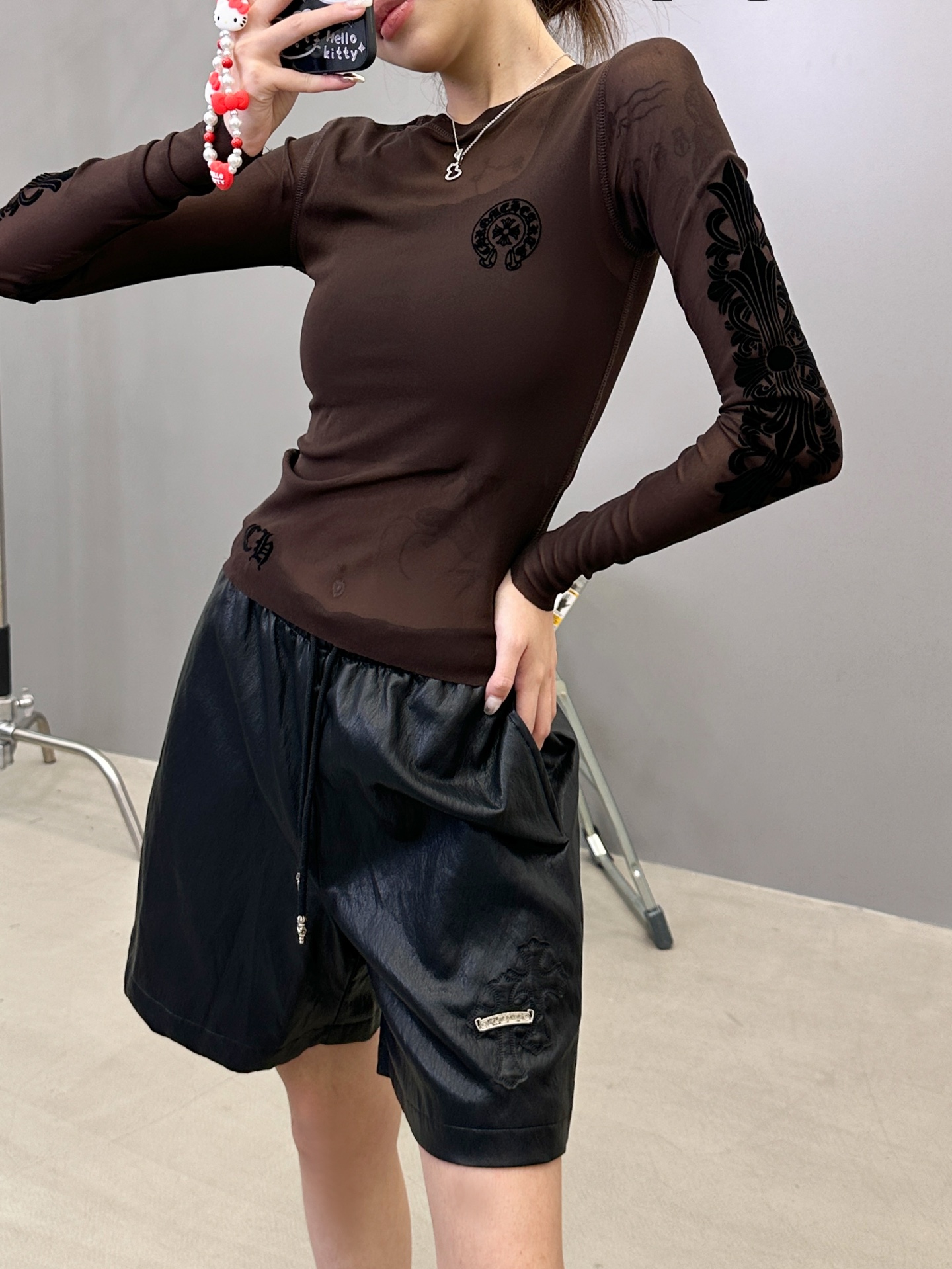 人気商品 女性クロムハーツ 長袖Tシャツ トップス