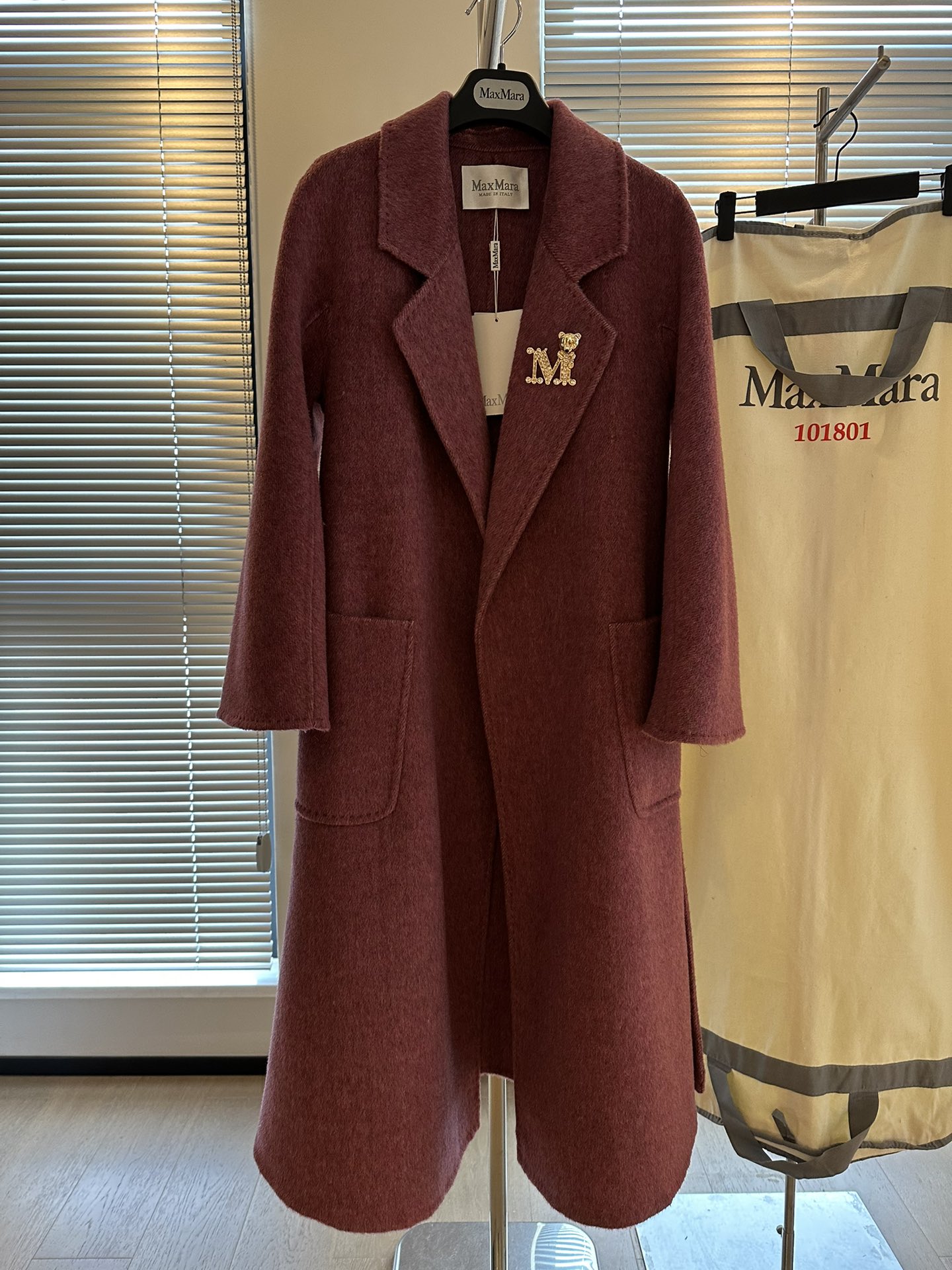 新着アイテム 女性マックスマーラ カシミアコート