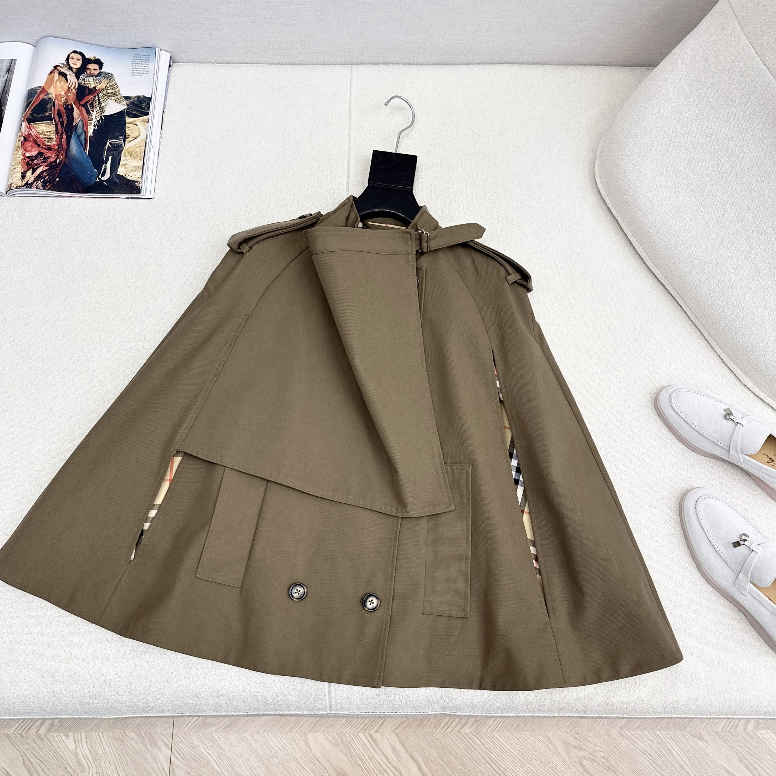 秋冬新品 女性バーバリー アウター/トレンチコート