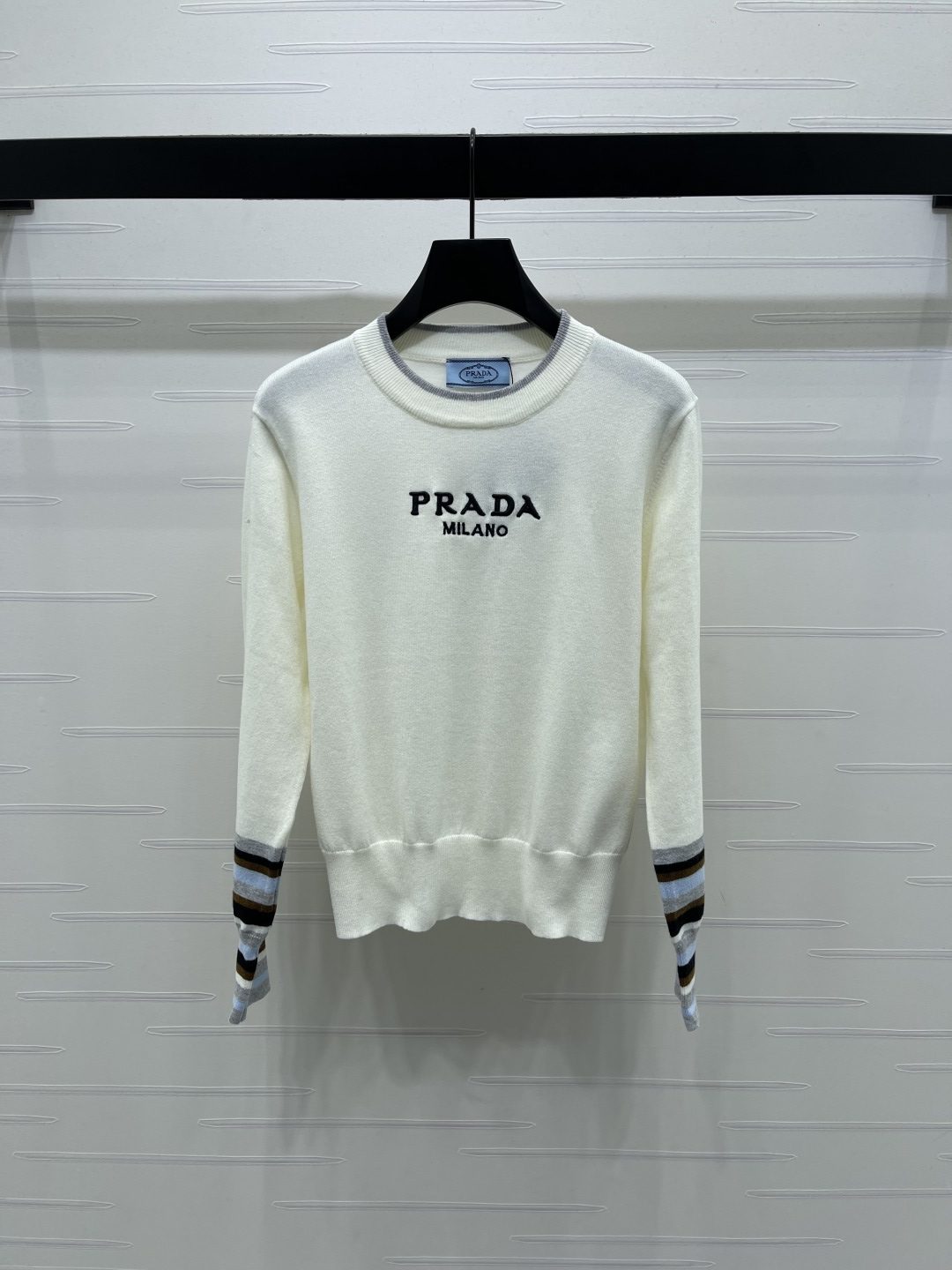 スーパーコピー 女性プラダ 長袖Tシャツ トップス