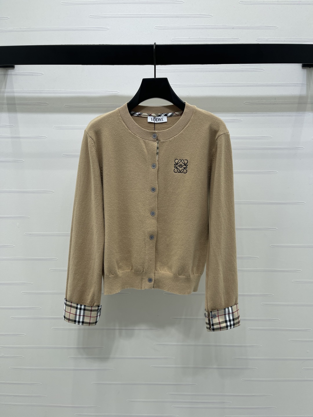 2025秋冬新品 女性ロエベ カーディガン