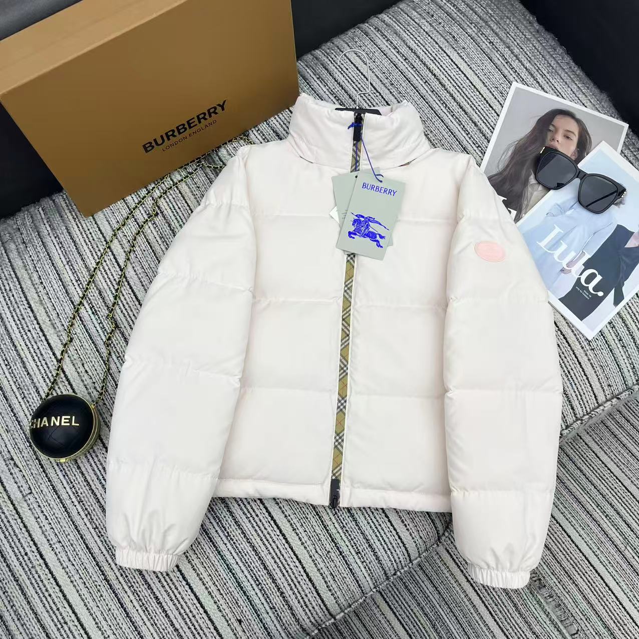 秋冬新品 女性バーバリー ダウンジャケットジャケット