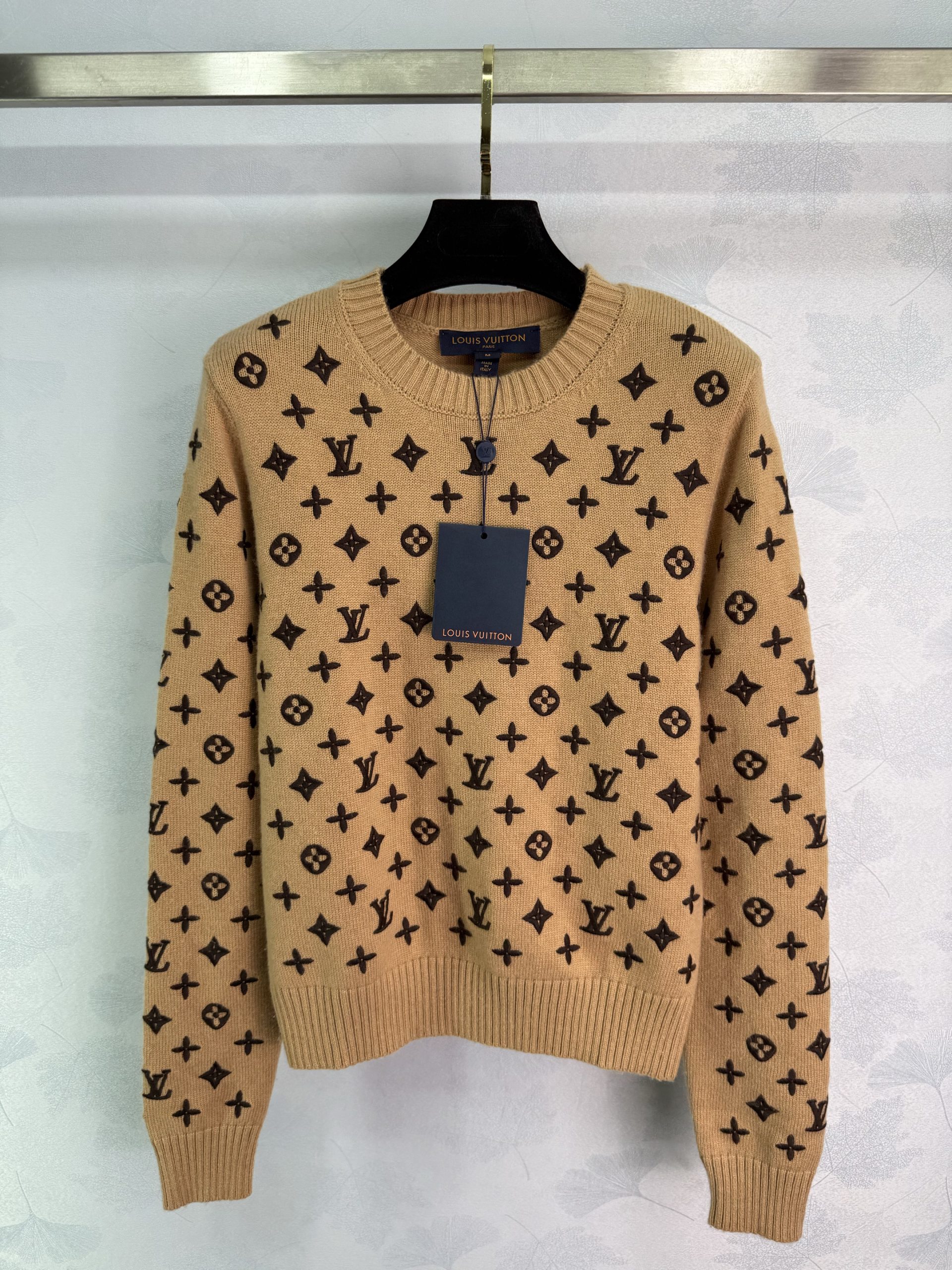 秋冬新品 女性ルイヴィトン メリハリ トップス