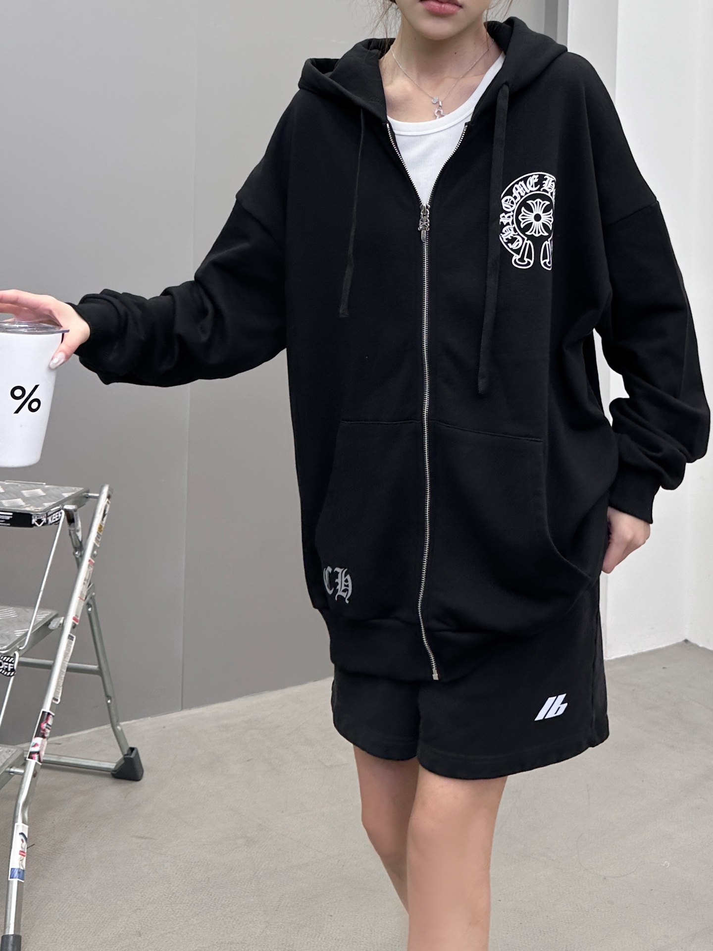 人気商品 女性クロムハーツ カーディガン