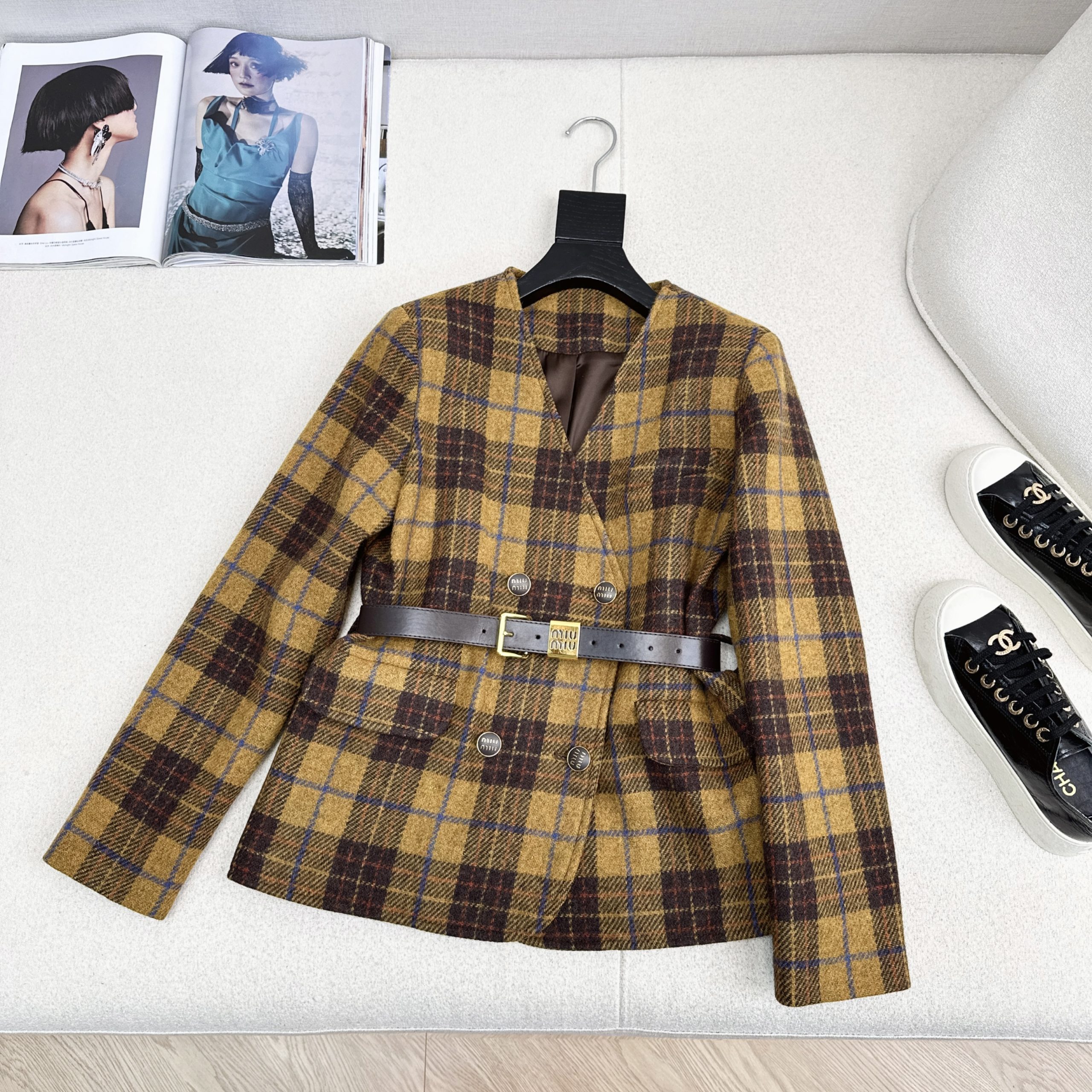 秋冬新品 女性ミュウミュウ ジャケット トレンチコート