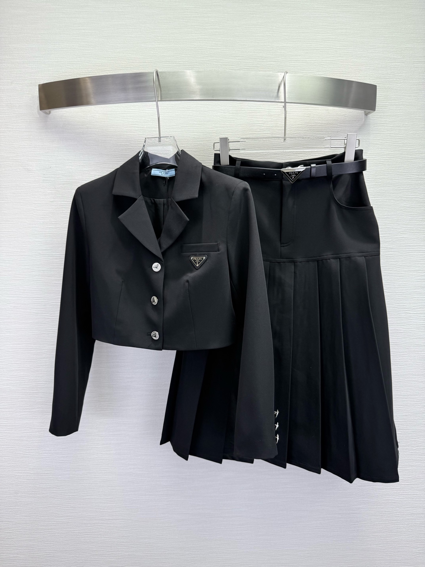 秋冬新品 女性プラダ セットアップ