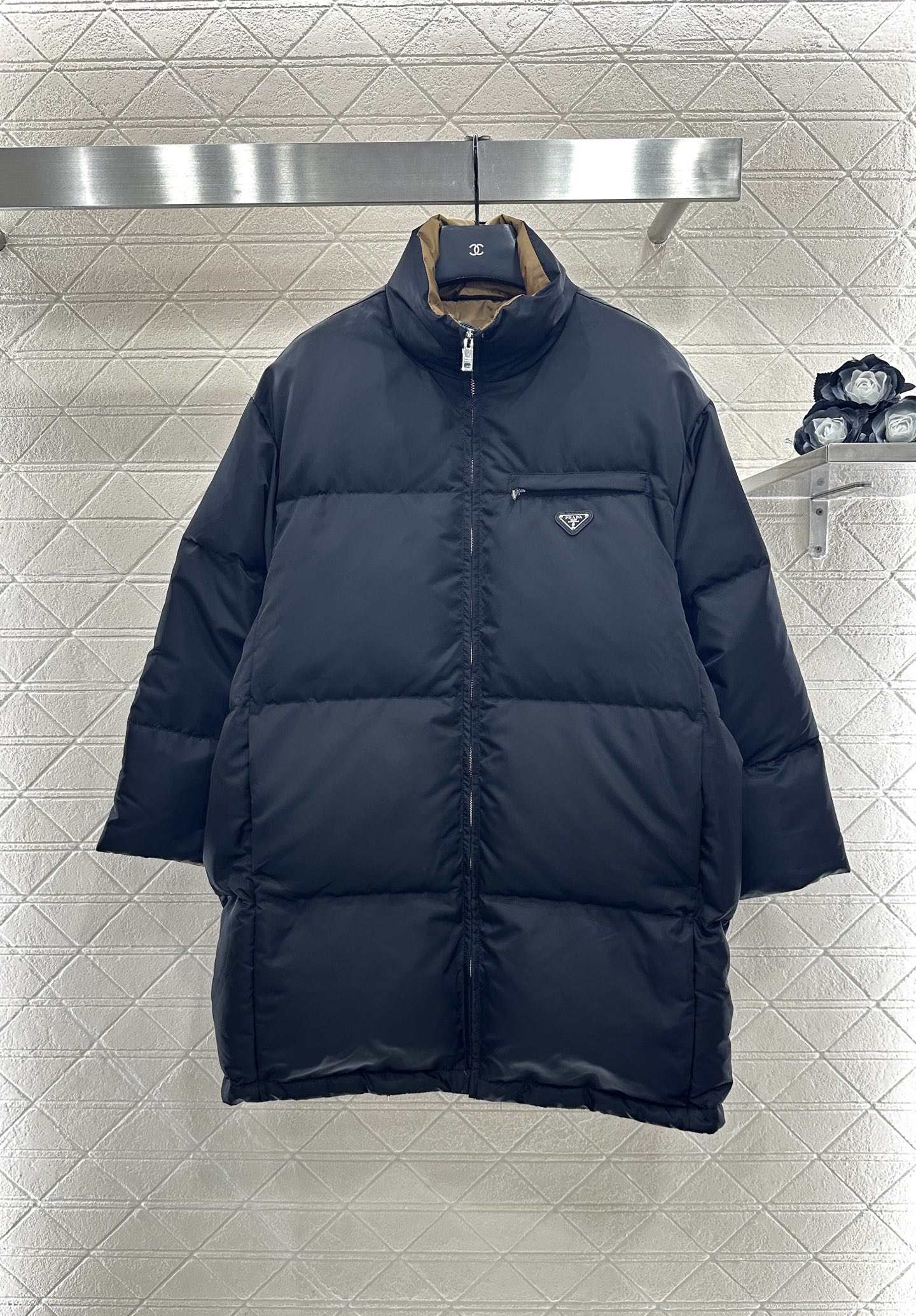 秋冬新品 女性プラダ ダウンジャケットジャケット