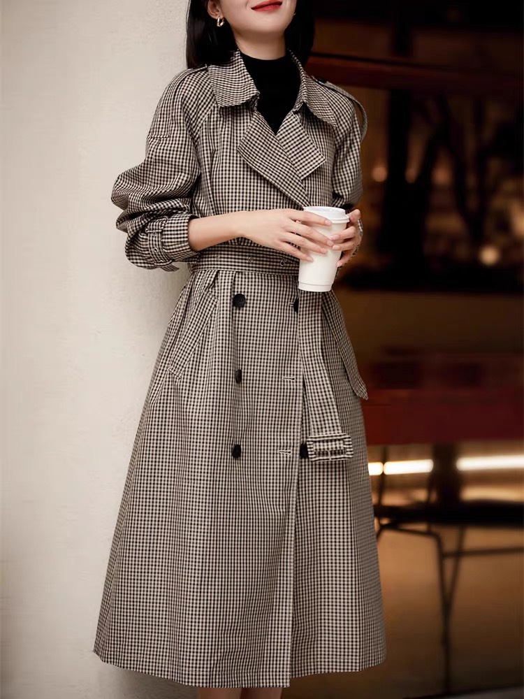 秋冬新品 女性ミュウミュウ アウター/トレンチコート