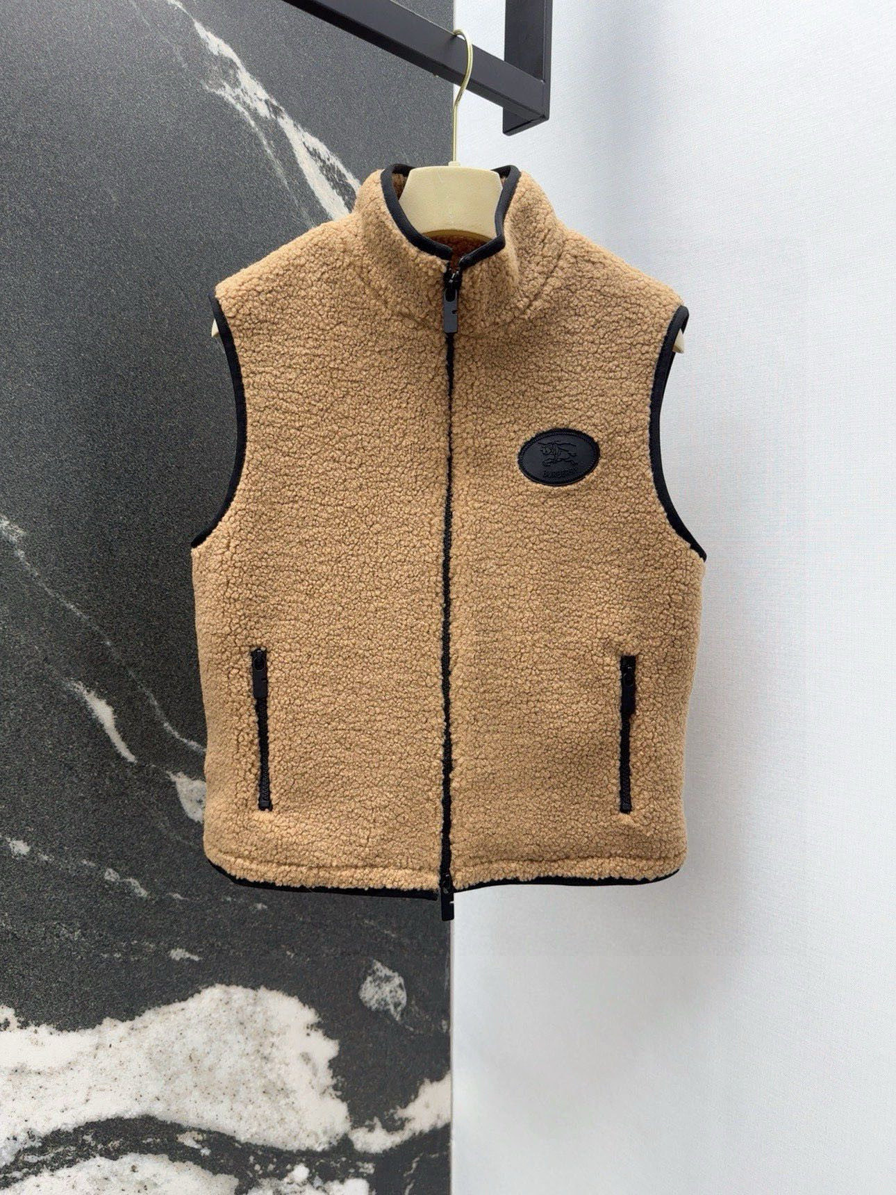 秋冬新品 女性バーバリー ベスト