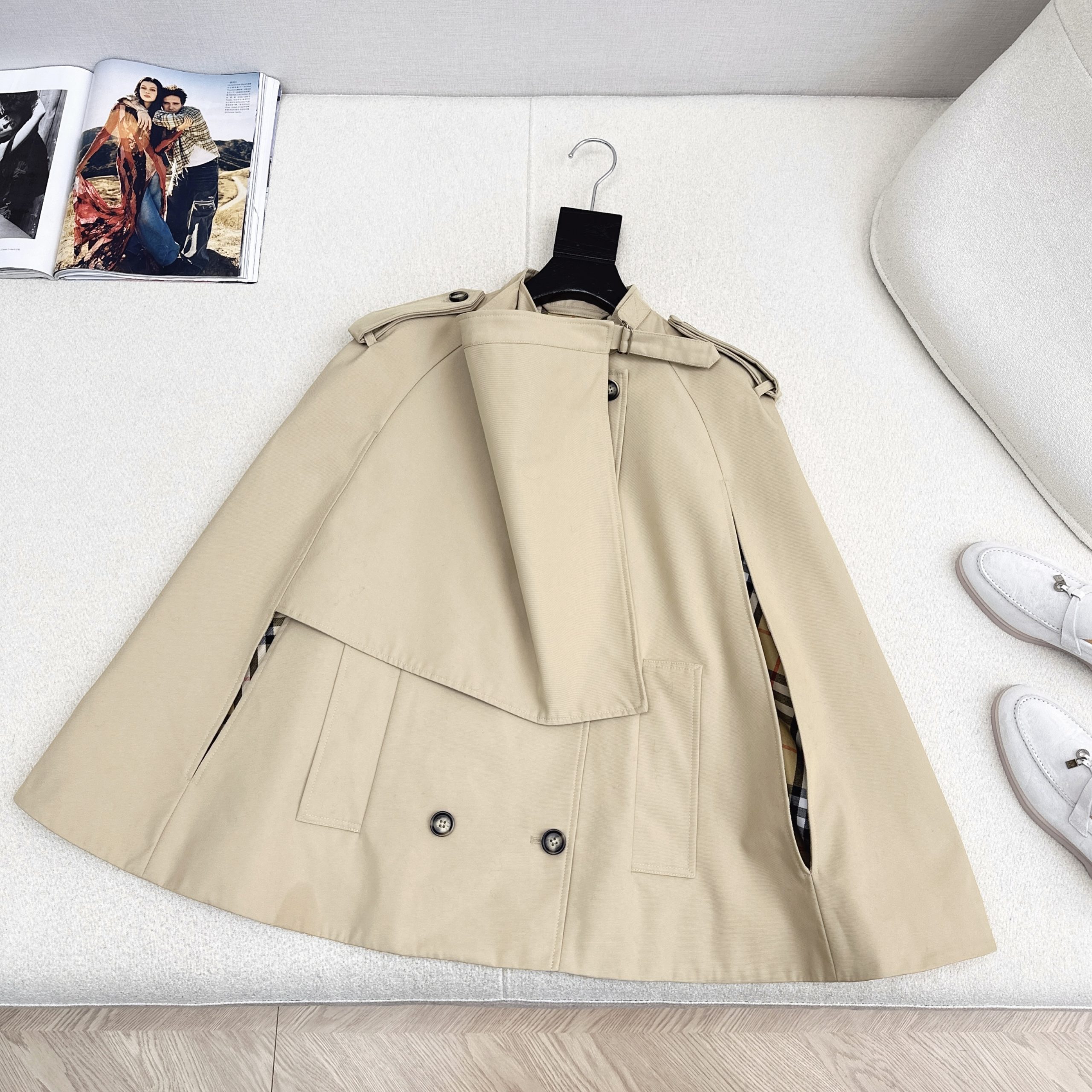 秋冬新品 女性バーバリー アウター/トレンチコート