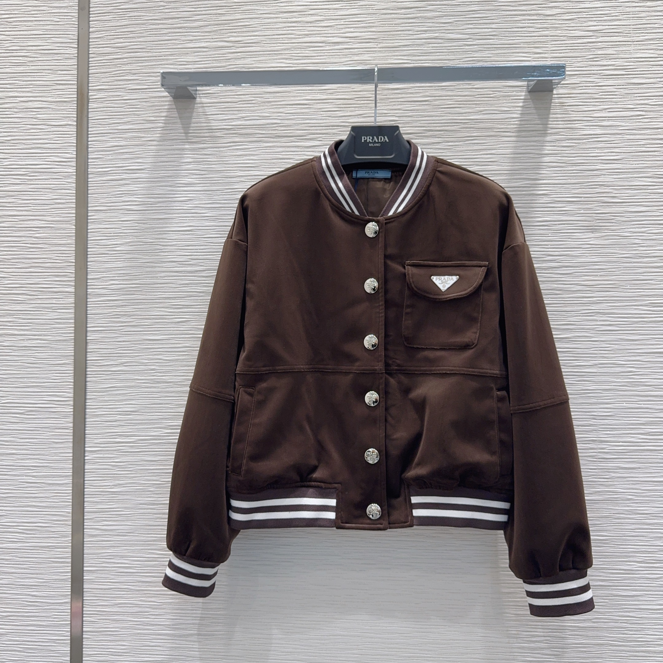 秋冬新品 女性プラダ トップス/ジャケット