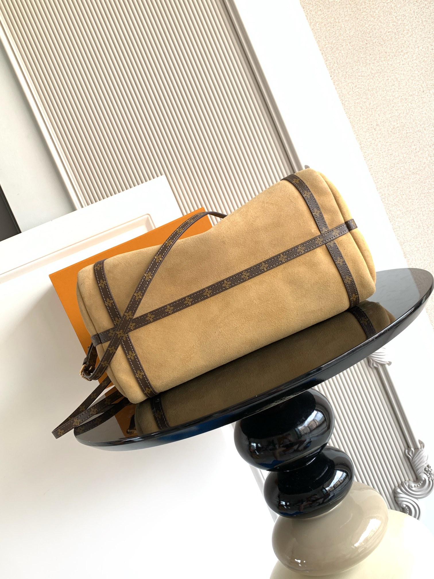 25SS最新作ルイヴィトン バッグ 鞄 カバン エクスプレス