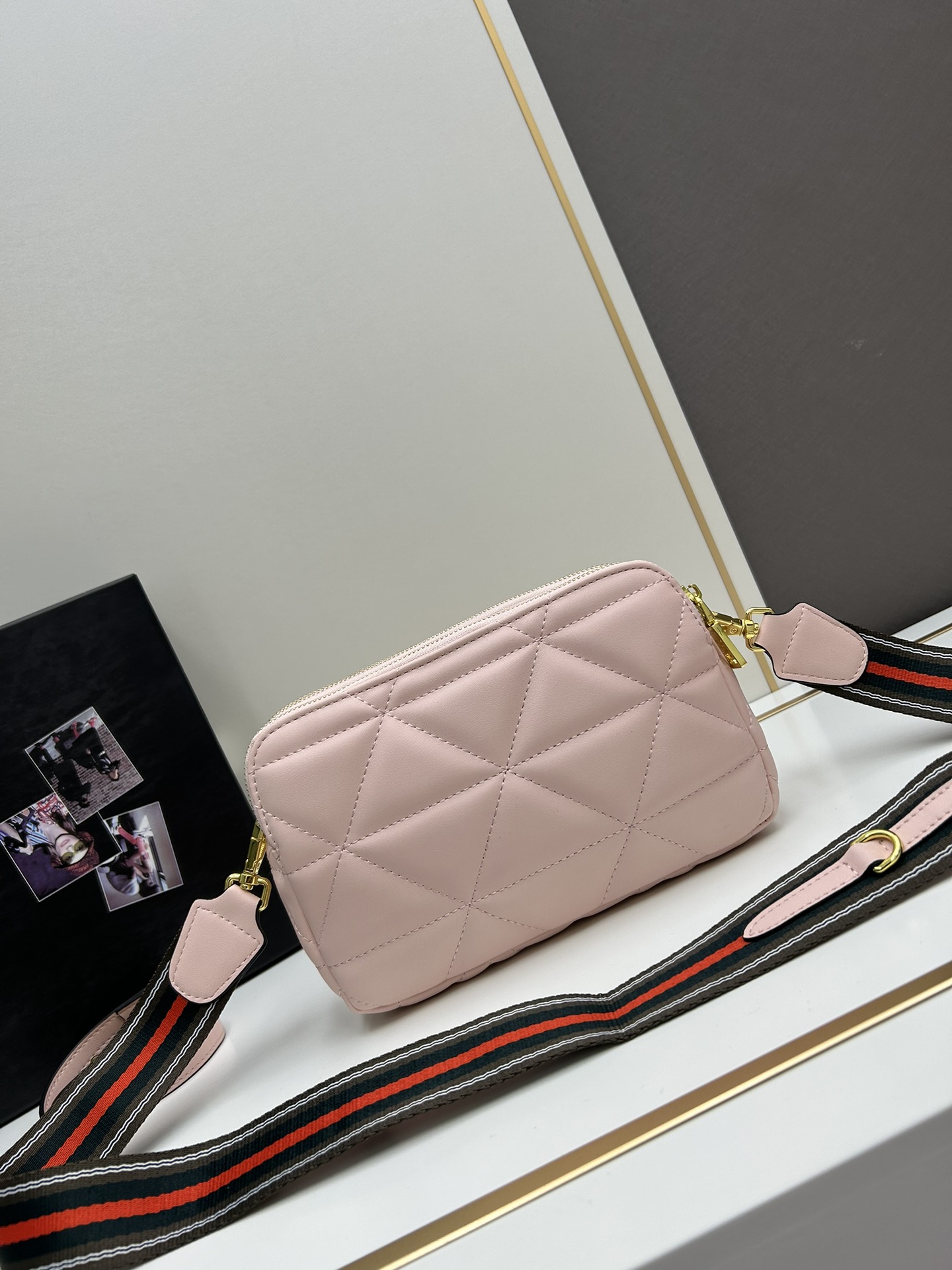 25SS最新作 プラダ バッグ 鞄 ショルダー ハンドバッグ 2509