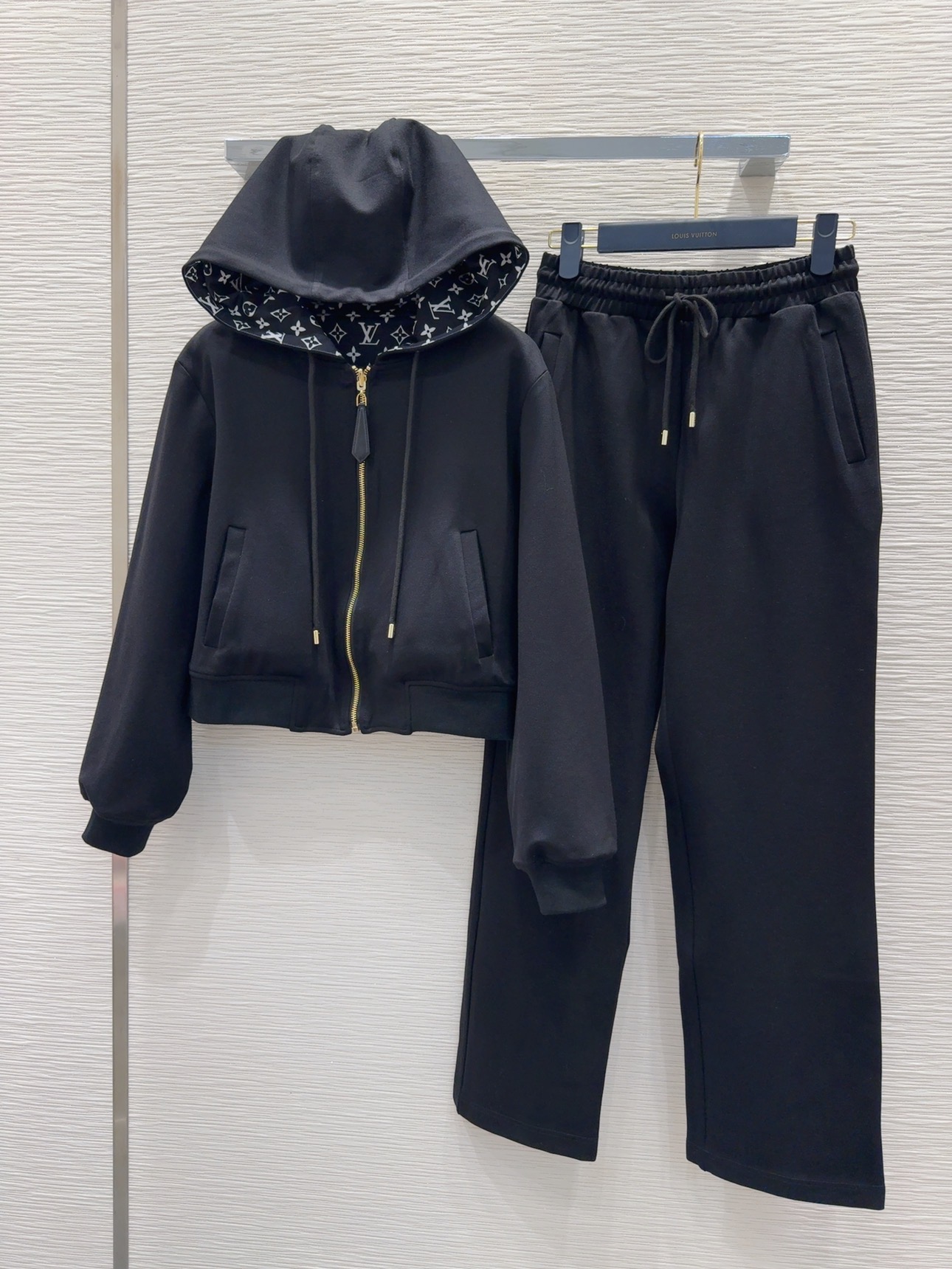 秋冬新品 女性ルイヴィトン 上下服 セットアップ