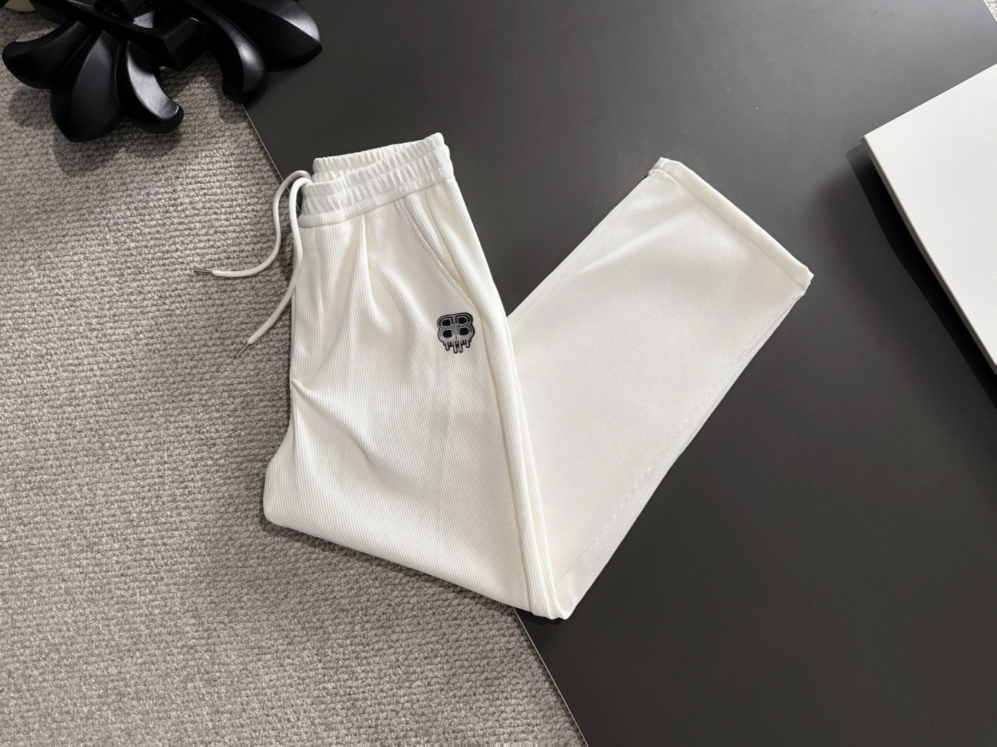SALE 25秋冬新品 バレンシアガ 上下服 セットアップ