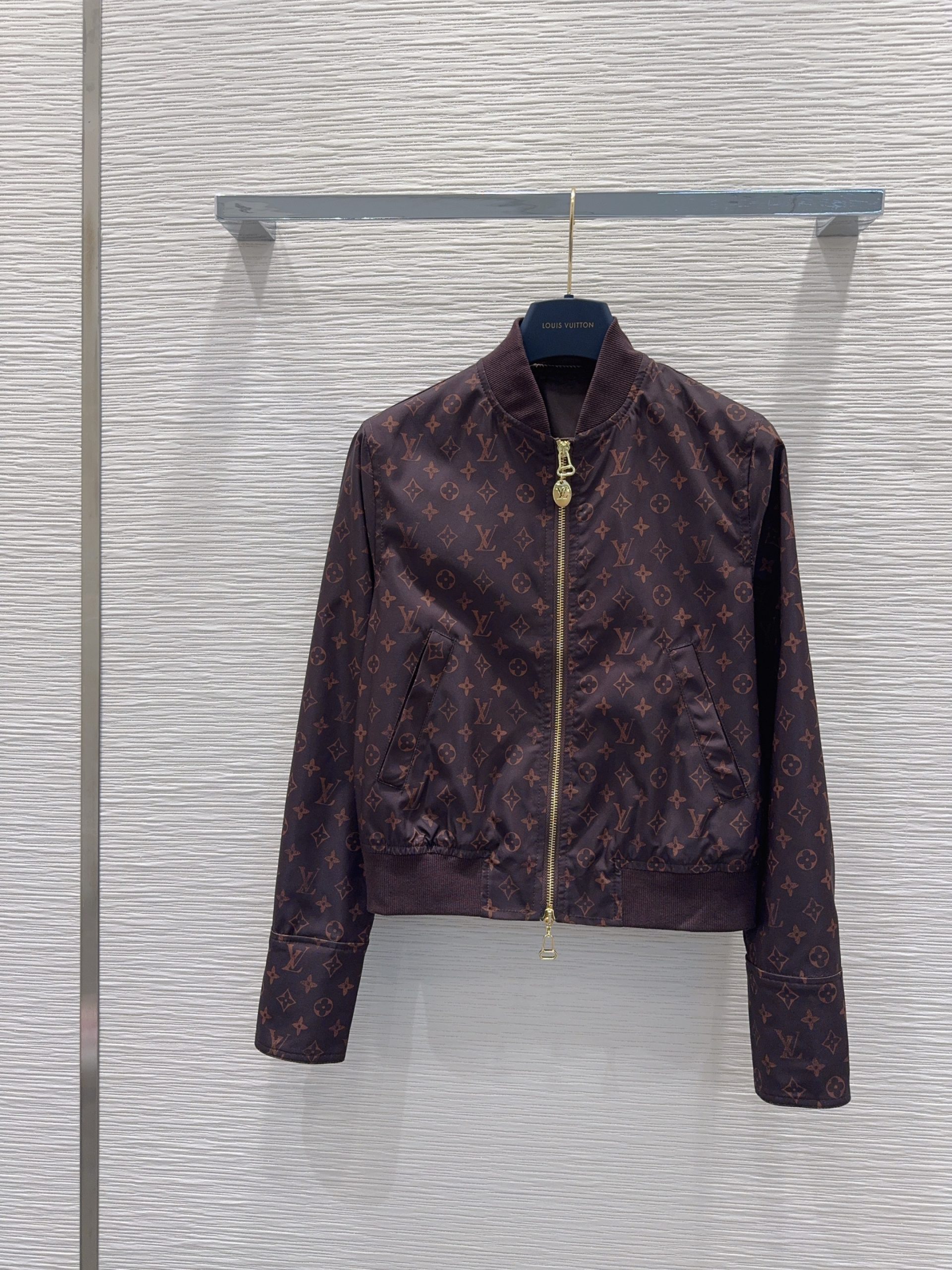 秋冬新品 女性ルイヴィトン アウター/トレンチコート