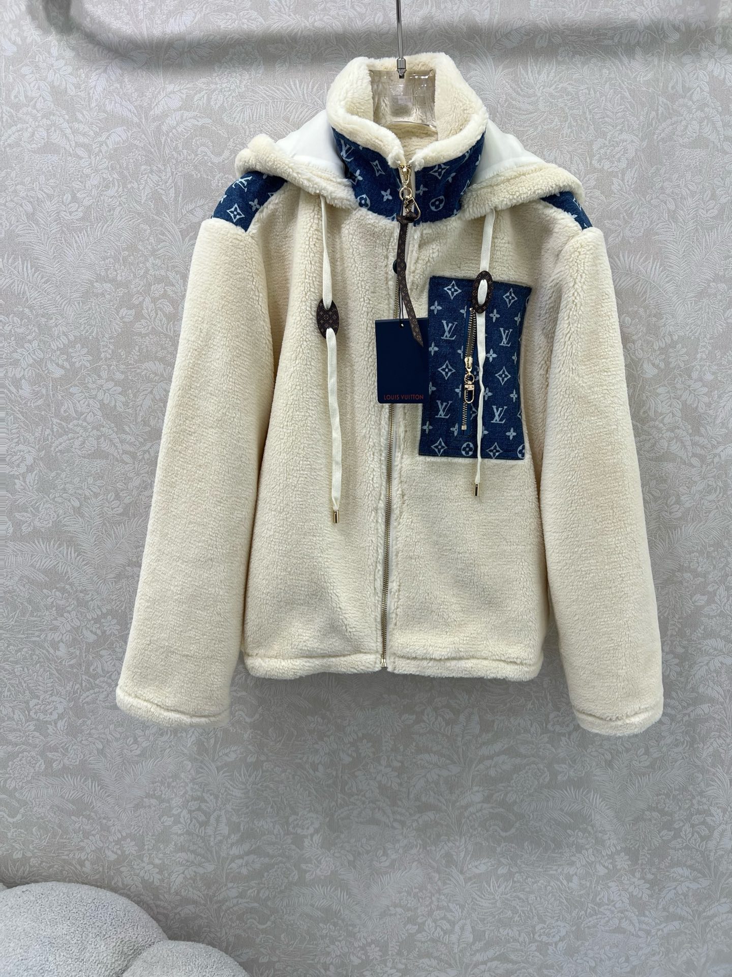 秋冬新品 女性ルイヴィトン アウター/トレンチコート